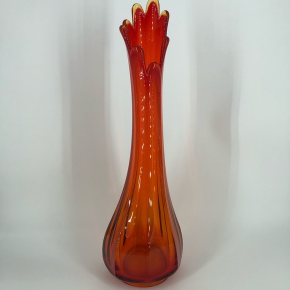 L.E. Smith Other - Vintage LE Smith Amberina Swung Glass Vase